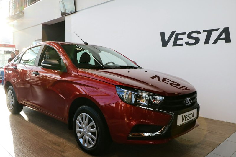 Глава АВТОВАЗа пообещал стабильные цены на автомобили LADA